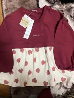 【新品未使用】タグ付き　赤ハート 薄手長袖カットソー 95cm