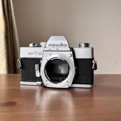 【修理・部品取り用】MINOLTA SRT101のサムネイル