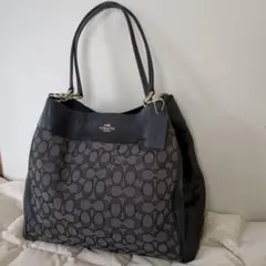 COACH　コーチ　シグネチャー　ショルダーバッグ　ハンドバッグ　　トートバッグ