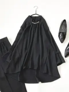 美品ルイルエブティック上品パールポイントブラウス＆パンツセットアップ♪.