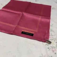 バーバリー　未使用　ハンカチーフ　ハンカチ　刺繍　ピンク