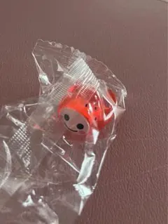 たまごっち ぷくっとクリアリング いちごっち ガチャガチャ