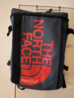 THE NORTH FACE ヒューズボックスリュックバックパックネイビーレッド