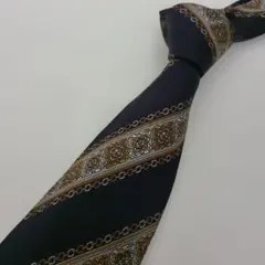 Item thumbnail for item a86d8b1c-8091-465e-974f-3e7a00057422