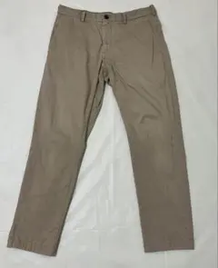 ユニクロ　スリムフィットノータックチノ　79cm