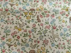 リバティ　花柄プリント　ハギレコットン生地55×25 オマケ