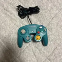 ゲームキューブ　コントローラー　エメラルド