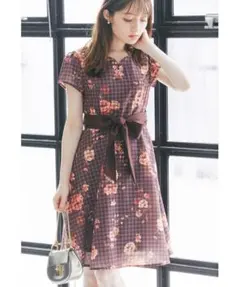 トッコクローゼット♡ ギンガムチェック×フラワープリントワンピース ブラウン
