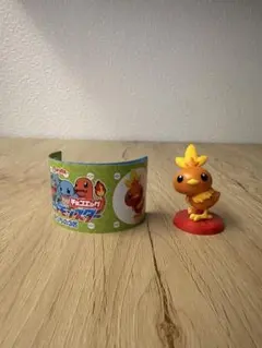 チョコエッグ ポケモン 旅立ちの3匹 アチャモ
