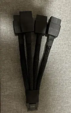 NVIDIA 12VHPWR 16ピン to 8ピンx4 変換ケーブル