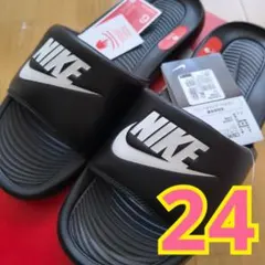 【定価4620円・24サイズ】ナイキ　ビクトリーワン　シャワーサンダル　ブラックのサムネイル