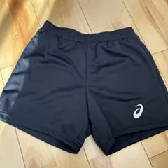 ASICS ブラック ショートパンツ