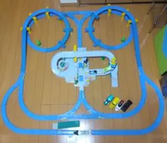 プラレール レイアウト くるぞわたるぞ！カンカン踏切セット レール車両、車付き