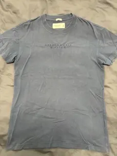 アバクロ　Tシャツ　S(US)