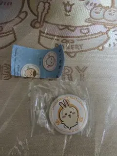 ちいかわ くら寿司 缶バッジ うさぎ