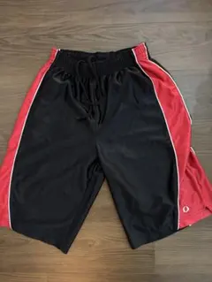 バスケパンツ　レッドブラック