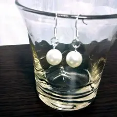 一粒パールピアス