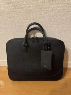 ペッレモルビダ キャピターノ 2way エンボスレザー ビジネスバッグ 黒