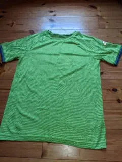 Tシャツ　adidas