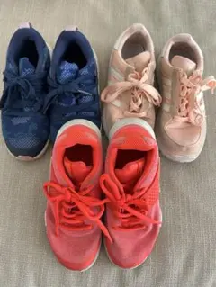 adidas・NIKE スニーカー　19cm 3足セット　女の子