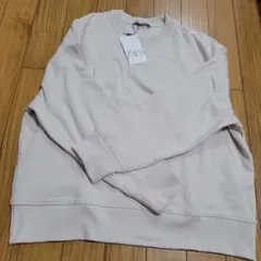 新品タグ付きZARA裏起毛スウェット