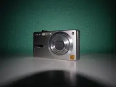 ★美品★ 動作◎ パナソニック LUMIX DMC-FX2 平成レトロ コンデジ Amazon | パナソニック LUMIX FX2 シルバー DMC-FX2-S