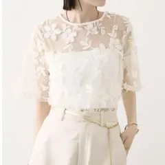 mystic（ミスティック） 半袖オーガンジーフラワーブラウス