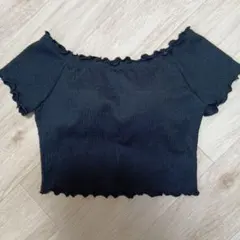 GU★オフショルダー フリル☆ ブラック トップス★S サイズ新品未使用