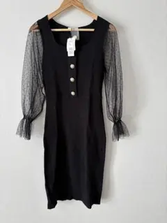 【タグ付き新品未使用】ドット柄シースルー袖タイトドレス