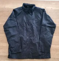 ⭐在庫大処分セール⭐ナイロンジャケット　フード付き　黒　Ｍサイズ。。。