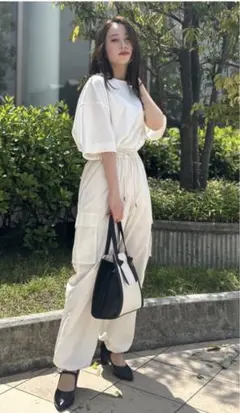 GU パラシュートプルオンパンツ　丈長め