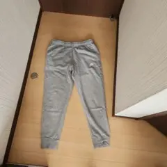NIKE グレー スウェットパンツ Lサイズ