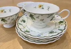 ナルミ 花柄ティーカップとソーサーセット3組