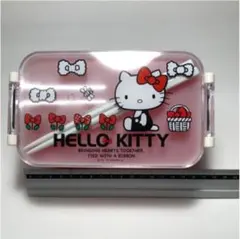 ハローキティ　弁当箱