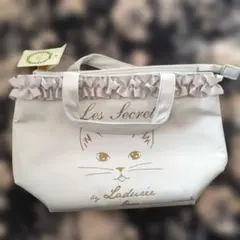 Item thumbnail for item 3a95caf3-ff97-4a98-b546-ba1ea374852f