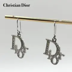 人気✨️ディオール ピアス Dior Piasu ロゴ ラインストーン シルバーのサムネイル