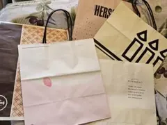 Item thumbnail for item 96ee8cbf-2c74-409f-9bbc-96e5d76e63a7