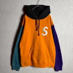 【人気カラー】シュプリーム Sロゴ マルチカラー 刺繍 サイズL パーカー 超人気モデル】シュプリーム Sロゴ 刺繍ロゴ マルチカラー パーカー L