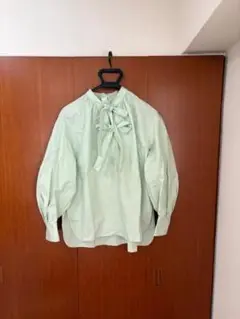 ドゥロワー シャツ