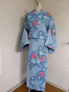 青色 花柄 浴衣