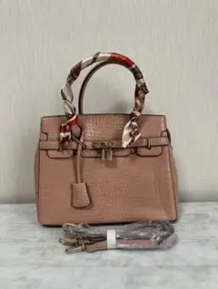 ピンク クロコダイル風ハンドバッグ