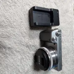 SONY NEX-5 ミラーレスカメラ E 16mmレンズ付きのサムネイル