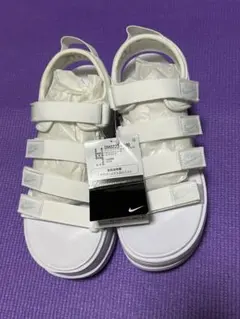 未使用 NIKE ナイキ アイコンクラシック ホワイト 白 24cm 箱無し