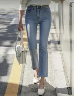 シーイン　dazy フレアジーンズ　ライトウォッシュ　M