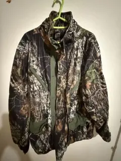 Item thumbnail for item 037b0423-30b3-44d7-957c-3d61684b7f62