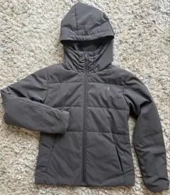 アンダーアーマー　中綿ジャケットSサイズ　チャコール