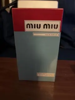 Miu Miu Eyes On Me オードトワレ50ml + ケース2点セット - メルカリ