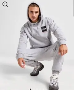 【海外限定1セット】ノースフェイススエットセットアップ