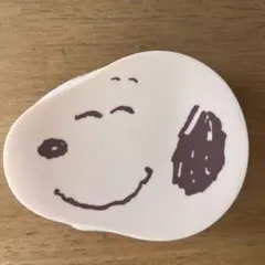 スヌーピー コインケース シリコン　新品未使用　ピーナッツ