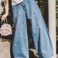 【完売品】Randyビジューバックカットワイドデニム XS 写真あり 完売品】Randyビジューバックカットワイドデニム XS 写真あり - メルカリ
